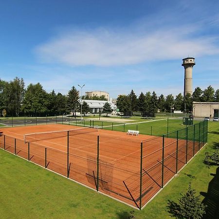 Gargzdu Pramogos Hotell Gargždai Exteriör bild